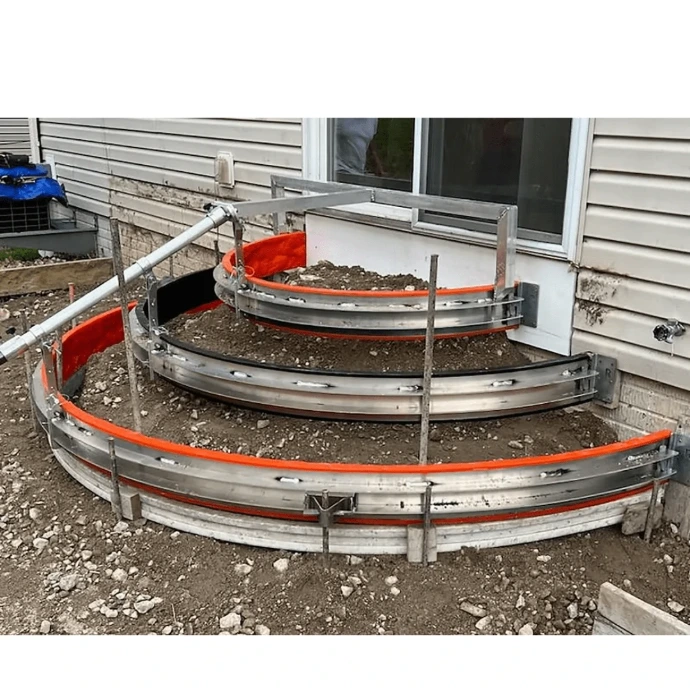 Concrete Step Form